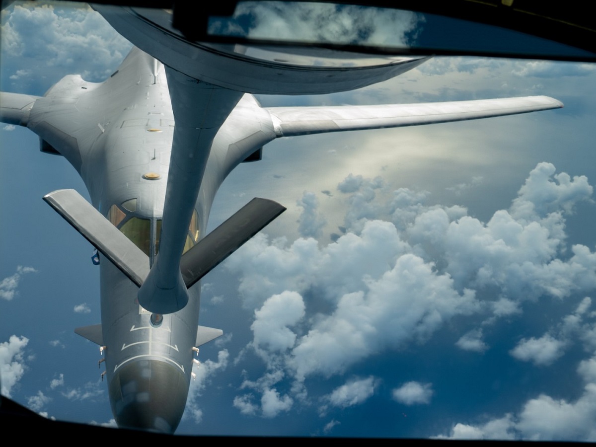 Mst atul week of 10 june usaf b 1 bombers train with live munitions drops over korean peninsula